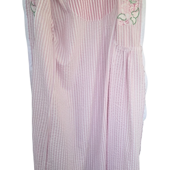 Country Store Pink & White Candy Striped Floral Embroidered House Dress Robe M - Picture 4 of 6